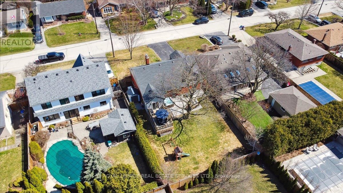 856 TEAL DRIVE Image 44