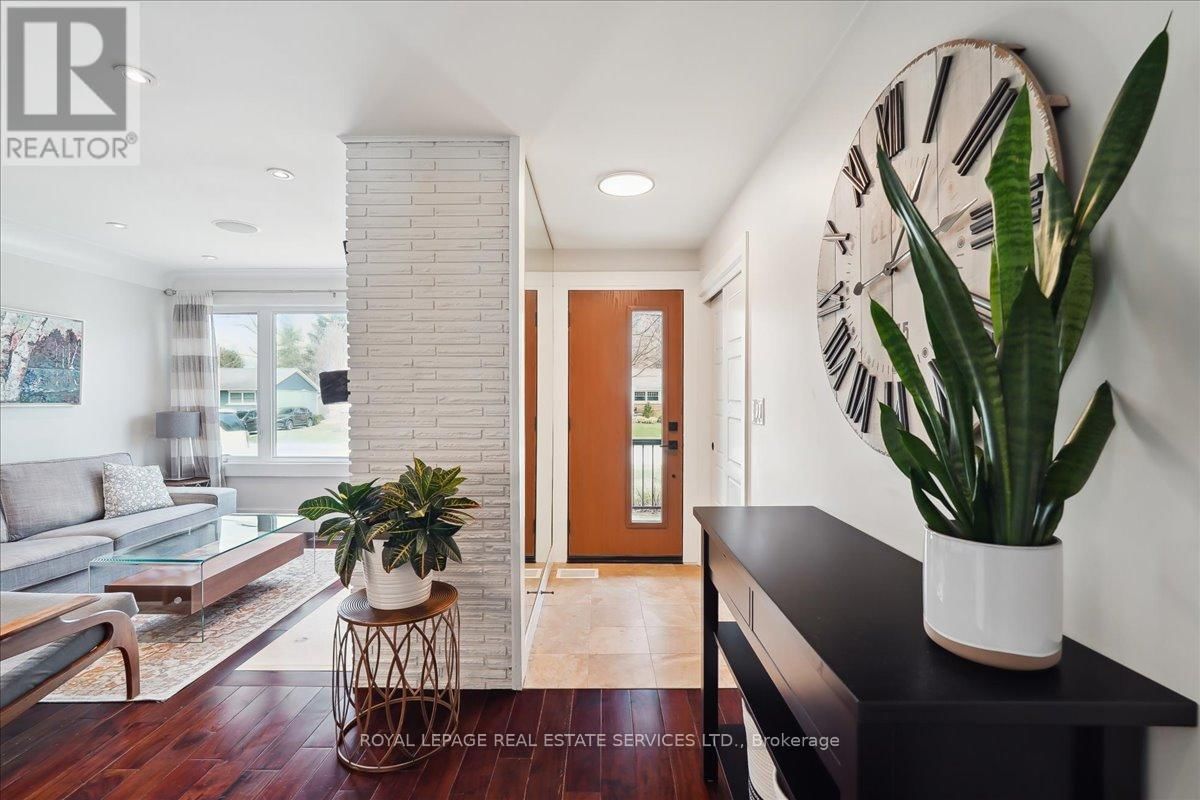 856 TEAL DRIVE Image 8