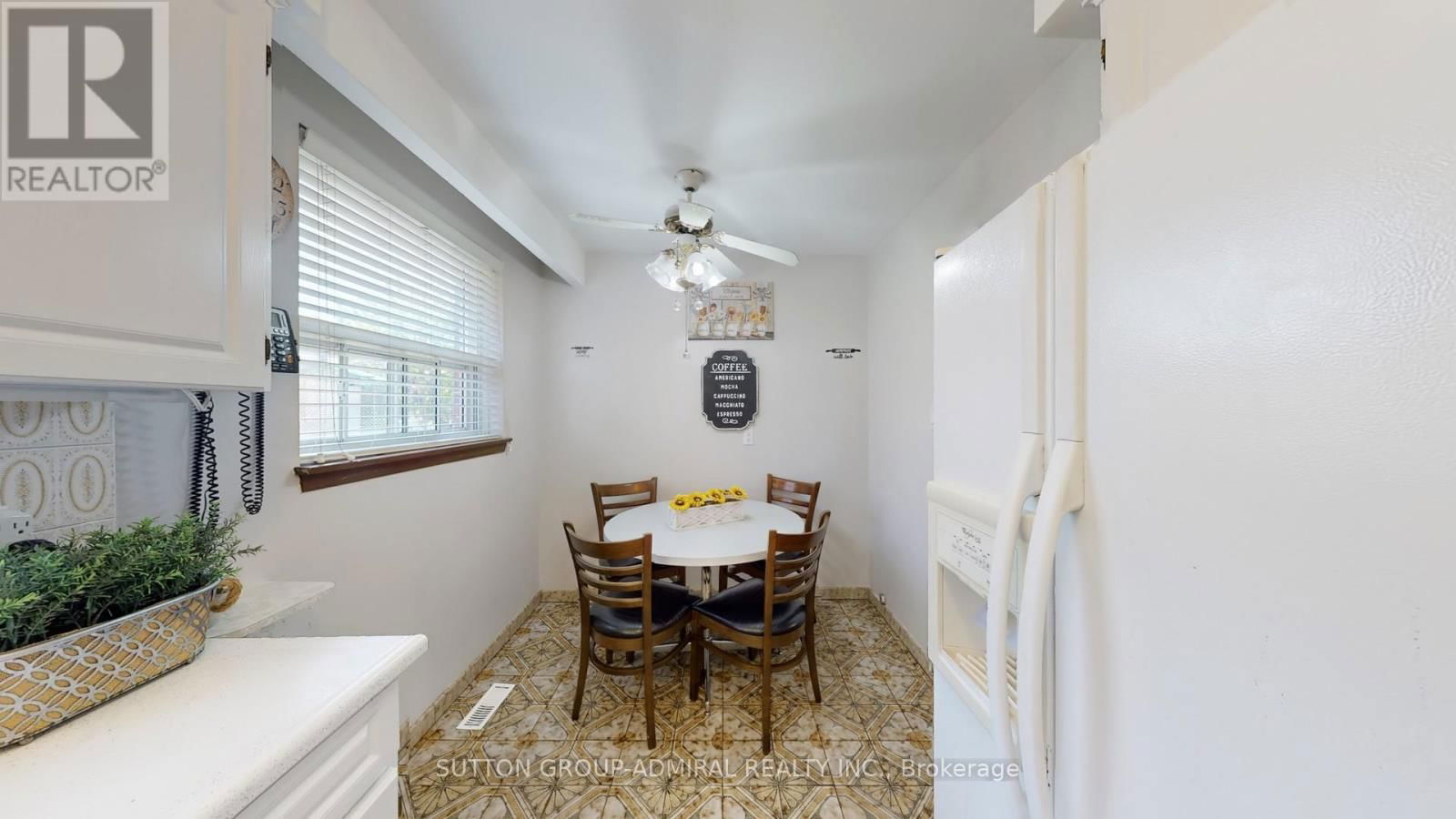 22 PETERSON DRIVE Image 15