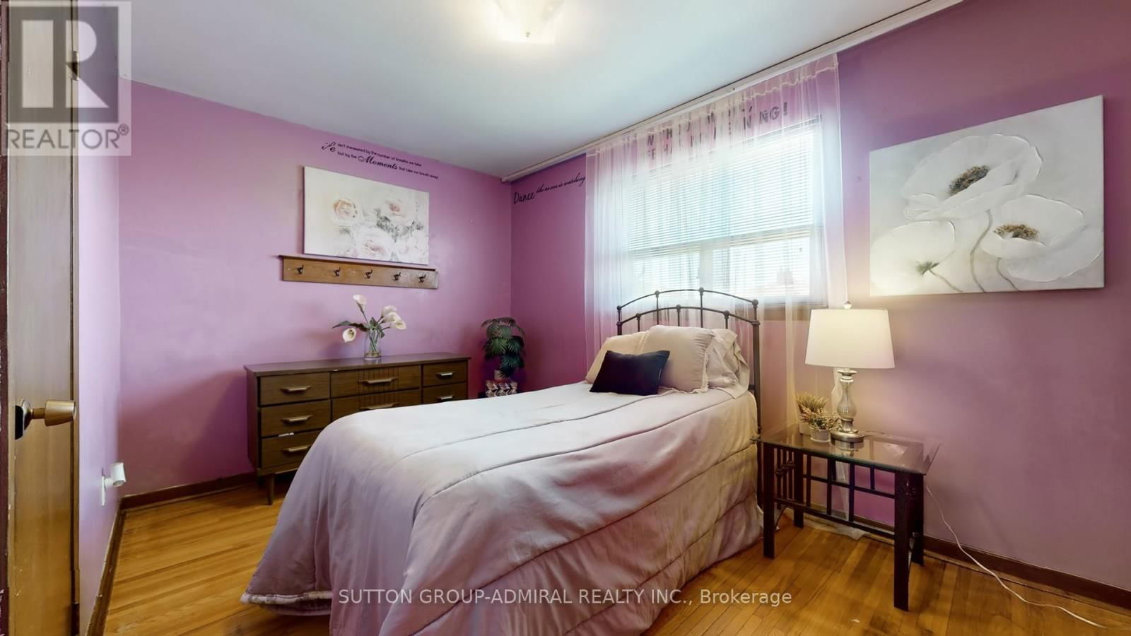 22 PETERSON DRIVE Image 19