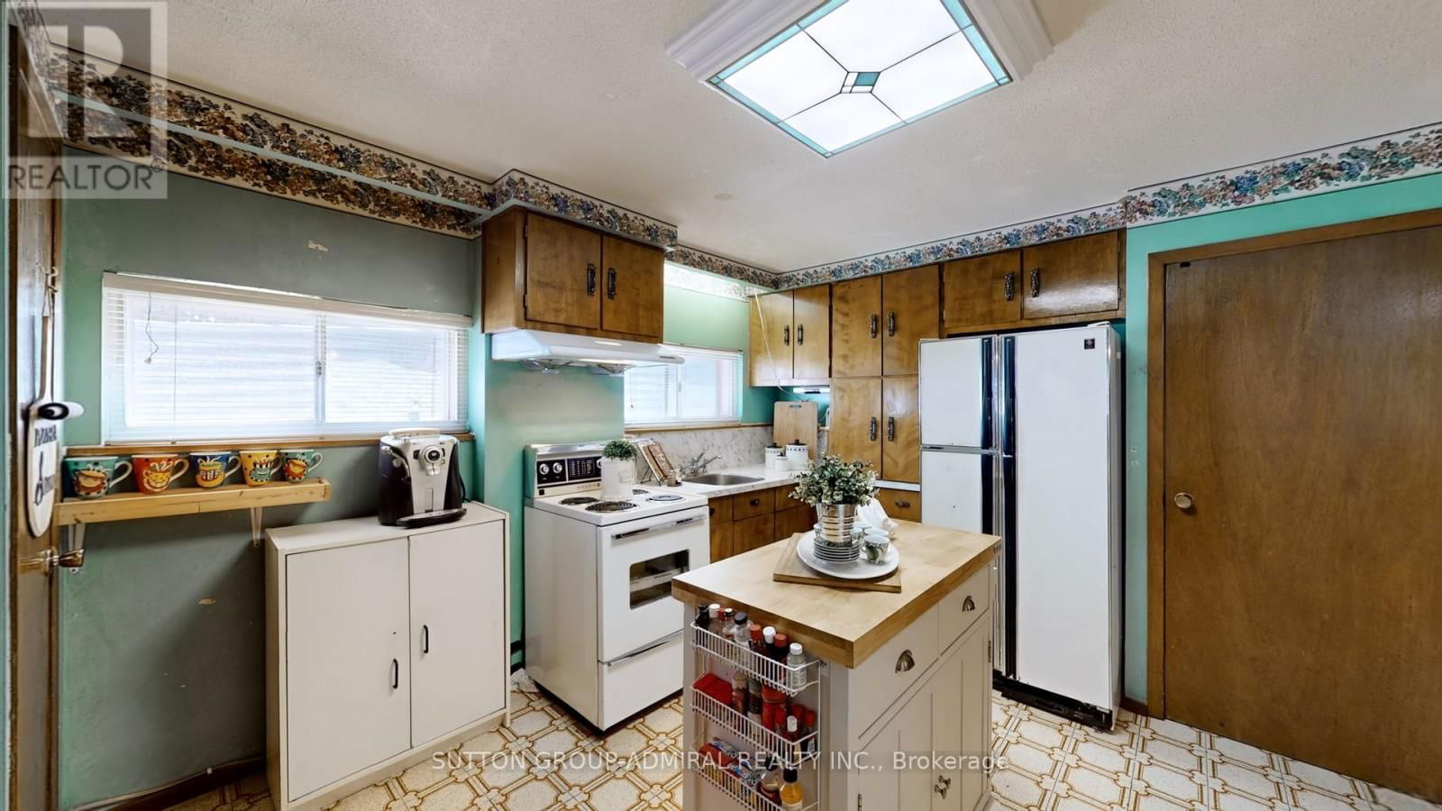 22 PETERSON DRIVE Image 32