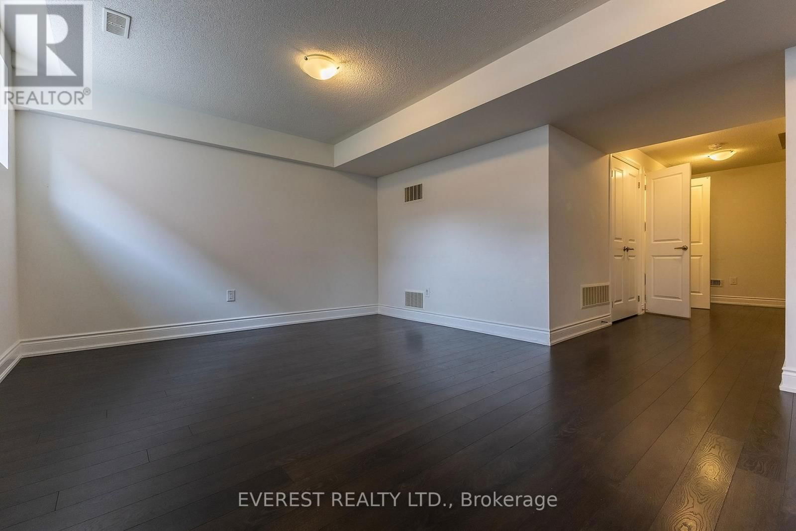 17 ELYSIAN FIELD CIRCLE EAST Image 37