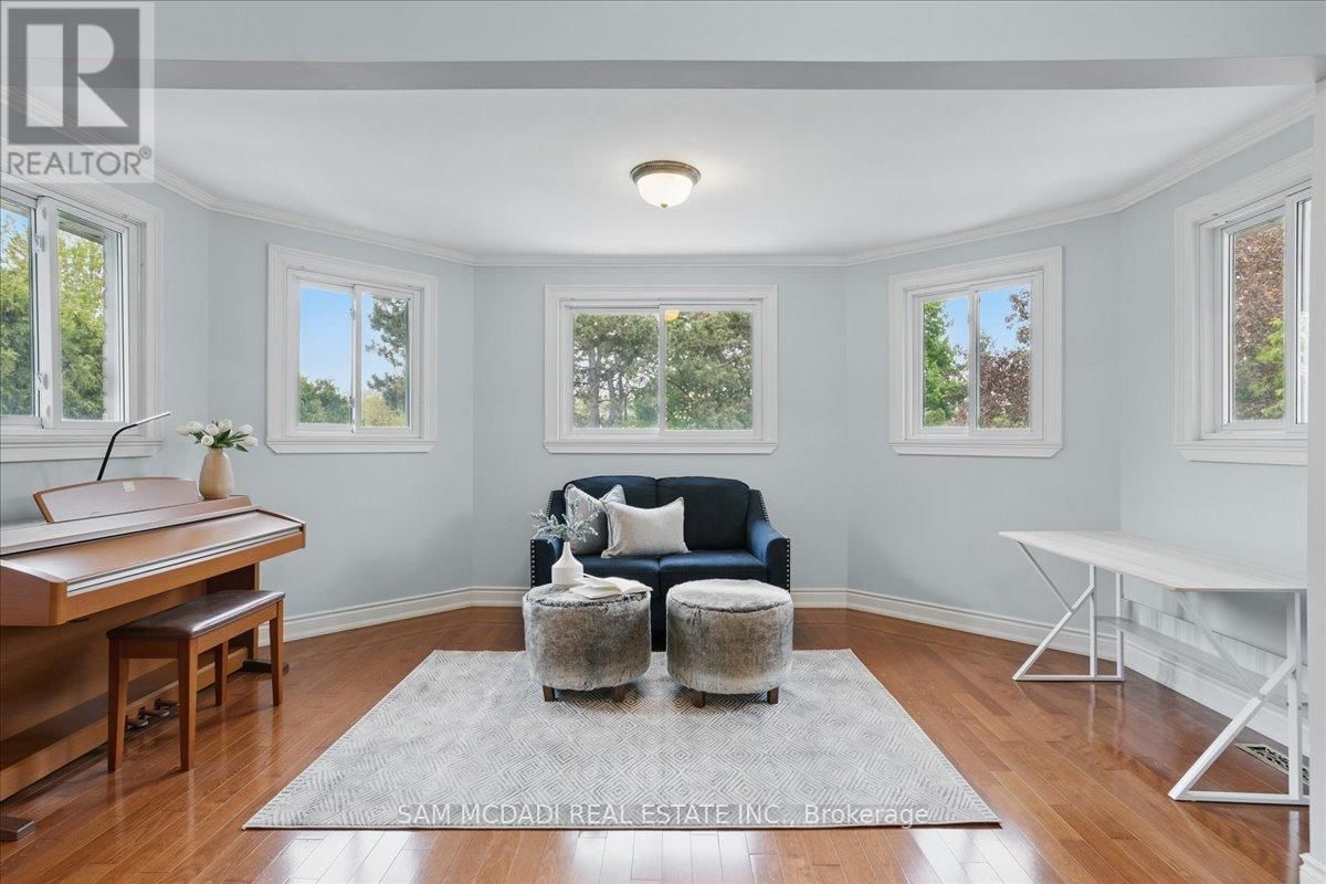 1713 PENGILLEY PLACE Image 22