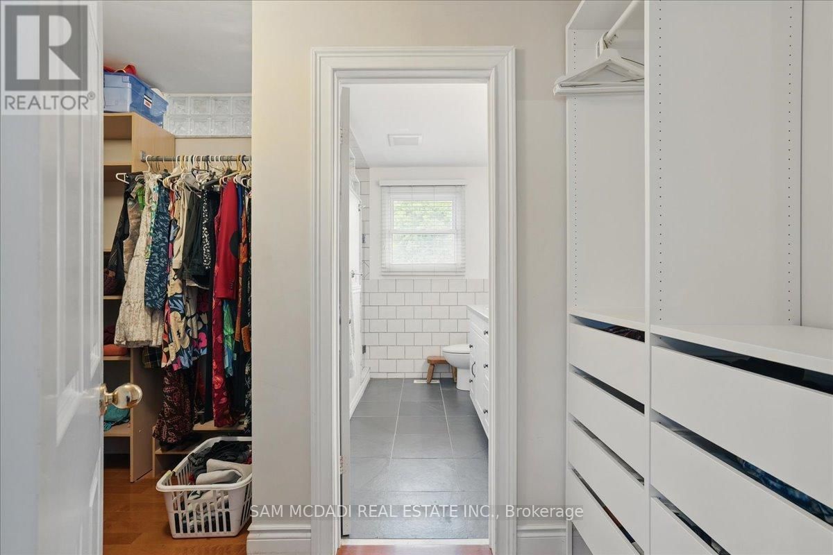 1713 PENGILLEY PLACE Image 26