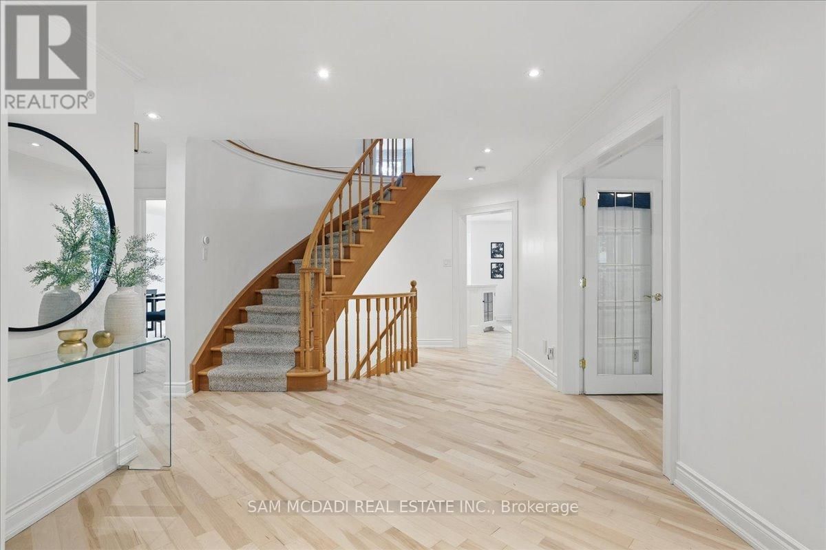 1713 PENGILLEY PLACE Image 3