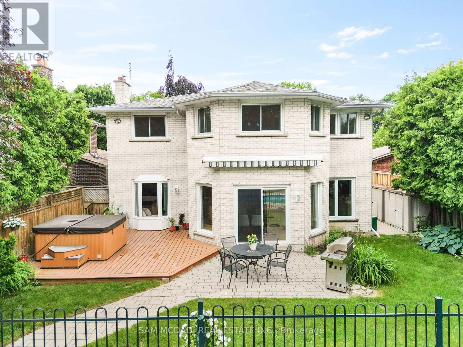 1713 PENGILLEY PLACE Image 42