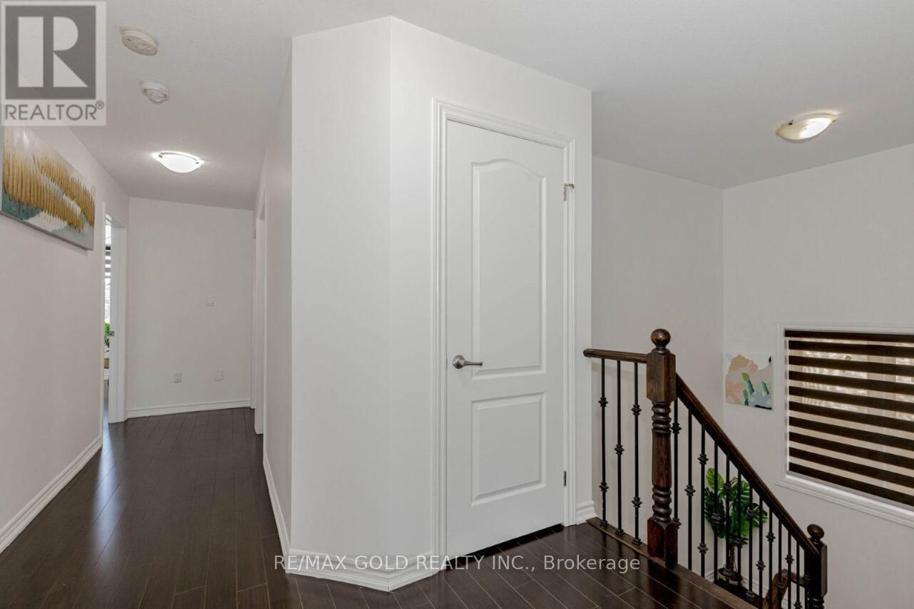 74 BUCKSAW STREET Image 19