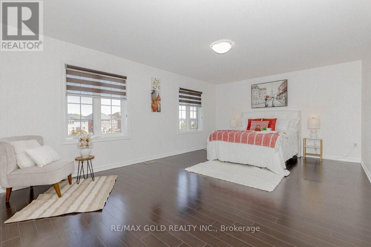 74 BUCKSAW STREET Image 20