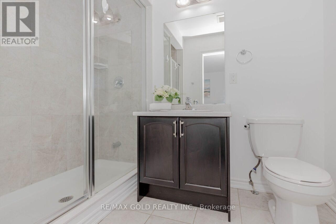 74 BUCKSAW STREET Image 27