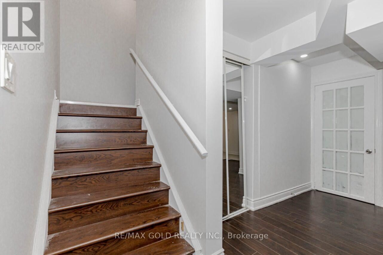 74 BUCKSAW STREET Image 35