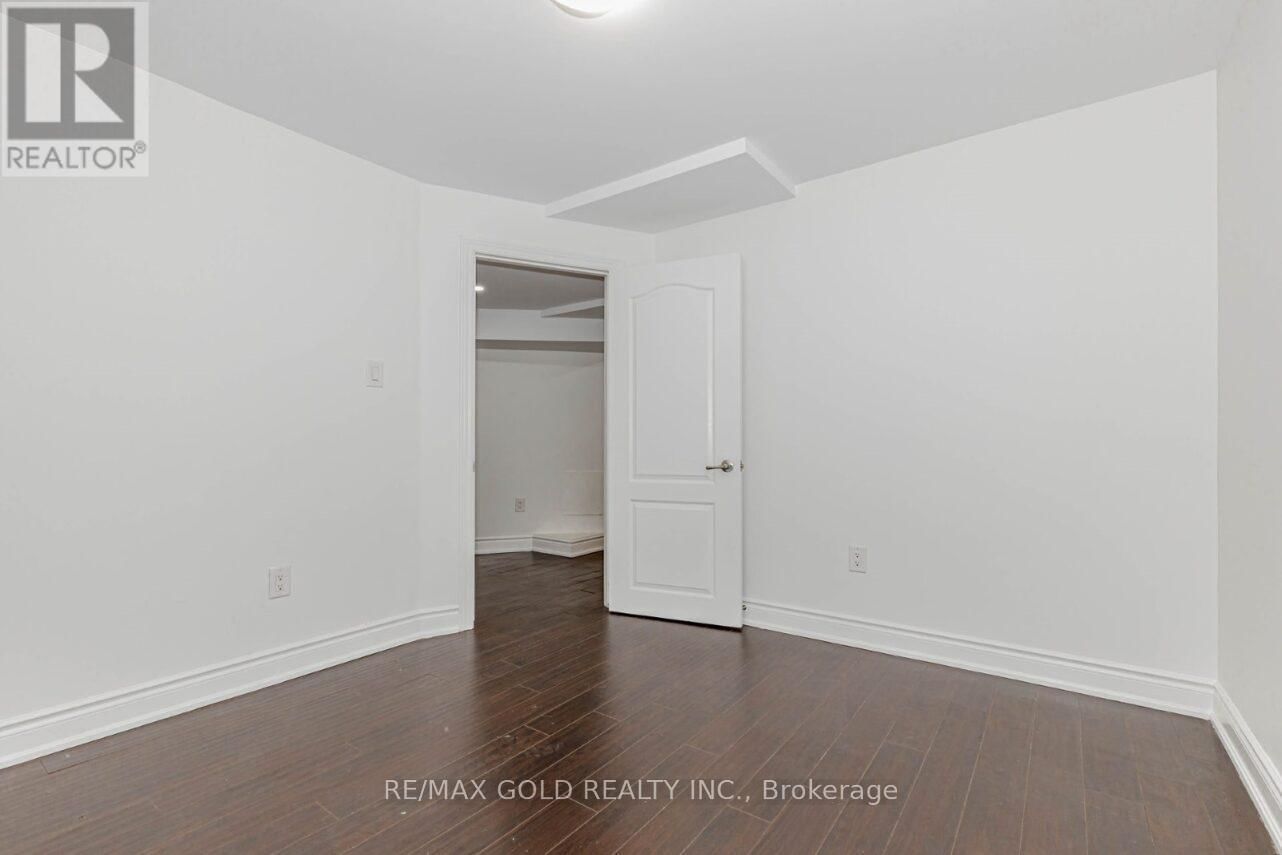 74 BUCKSAW STREET Image 41
