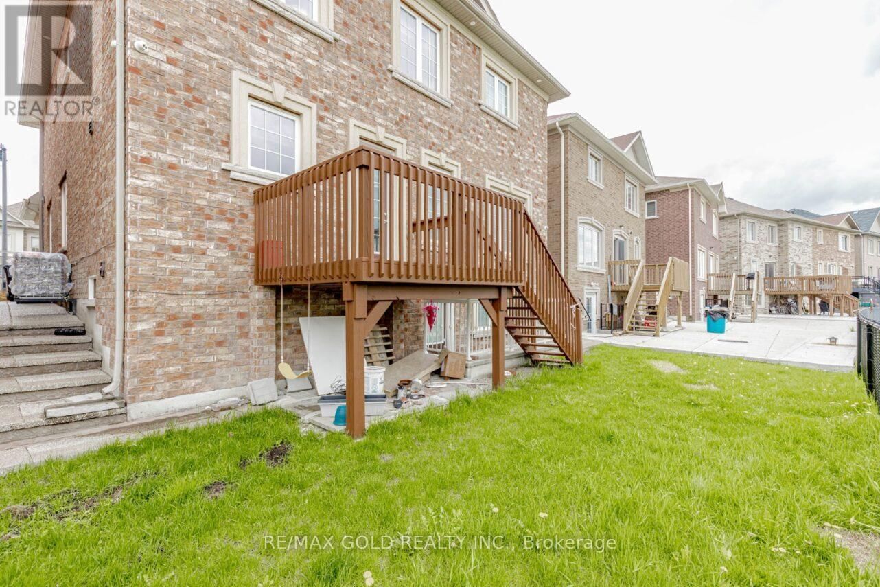 74 BUCKSAW STREET Image 48