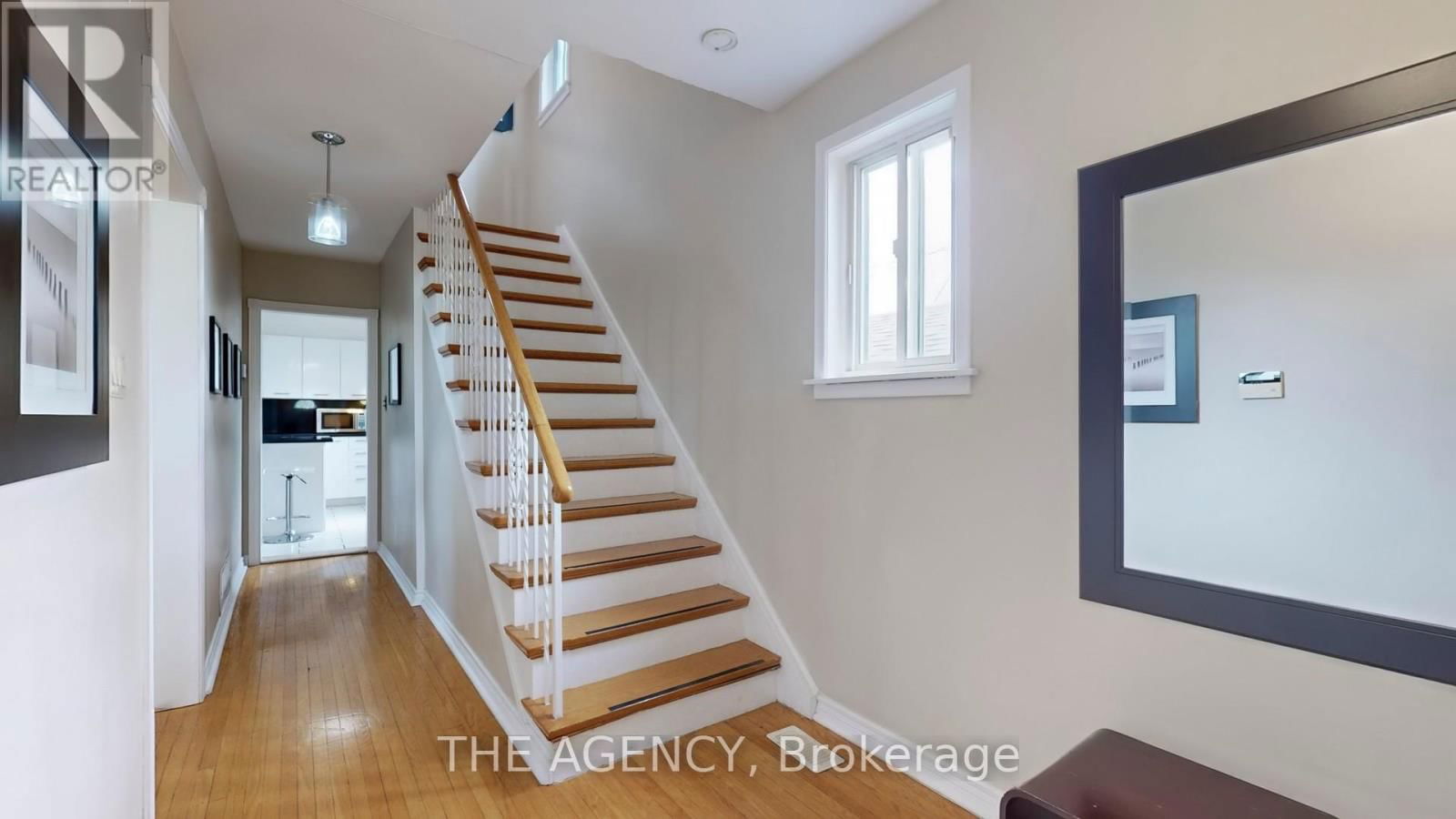 7 PURCHASE PLACE Image 19