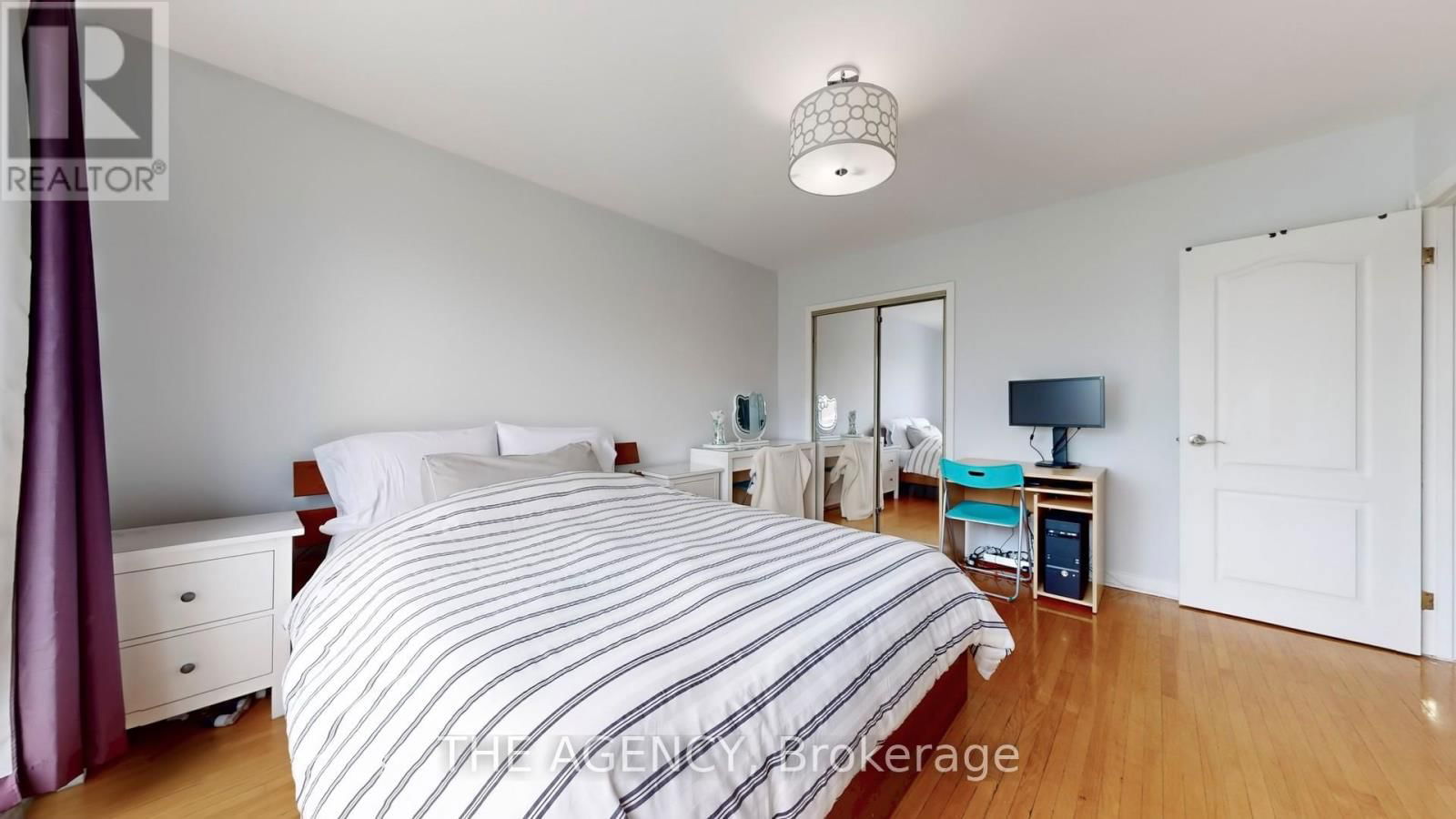 7 PURCHASE PLACE Image 21
