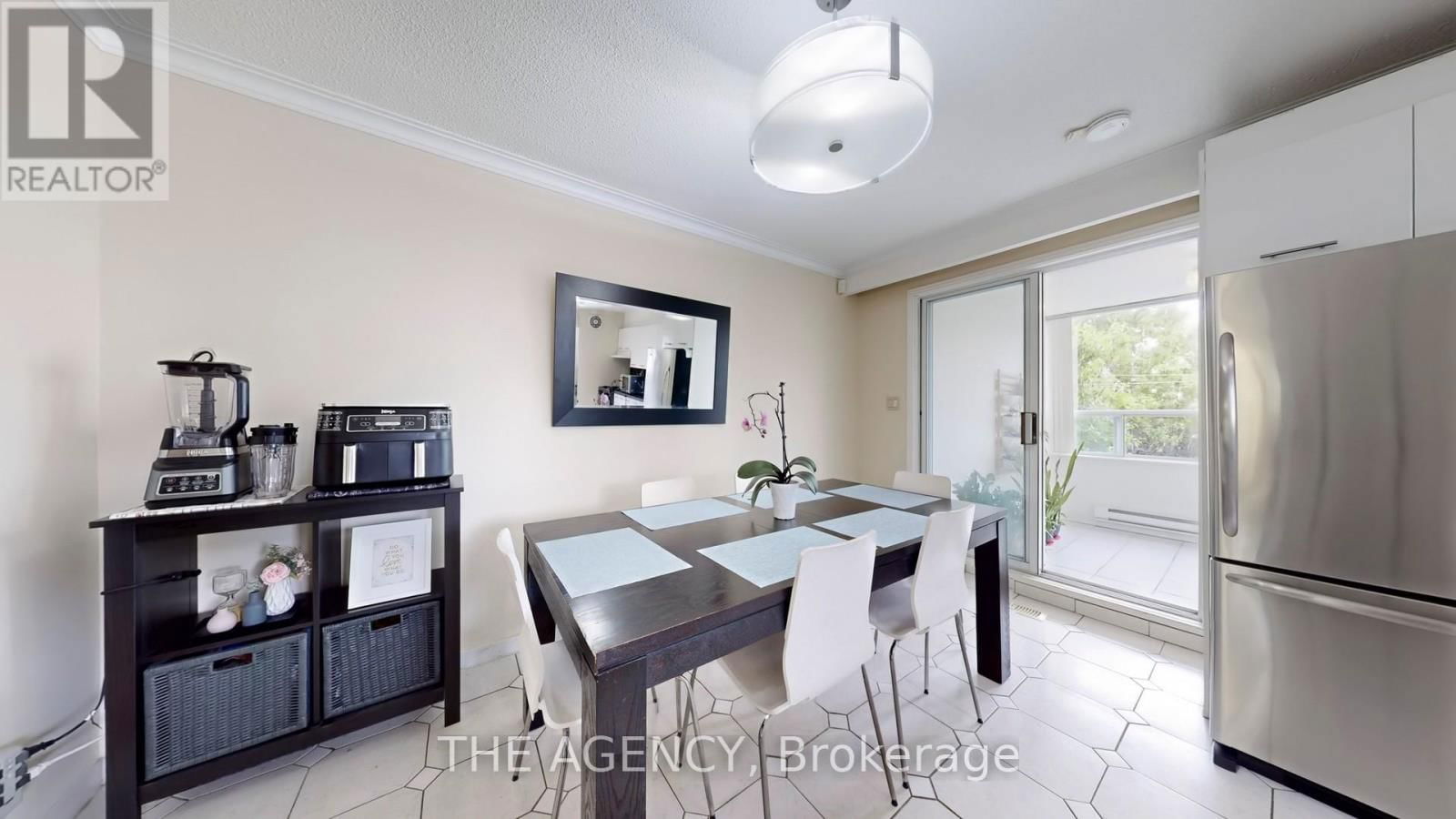 7 PURCHASE PLACE Image 7