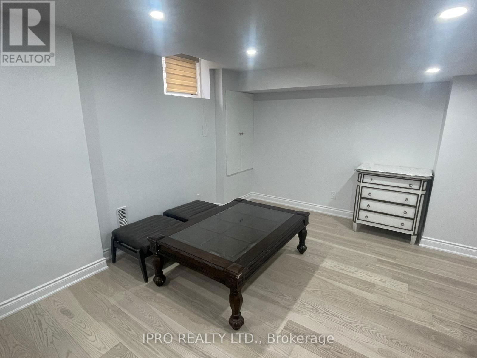 4105 CHANNING CRESCENT Image 2