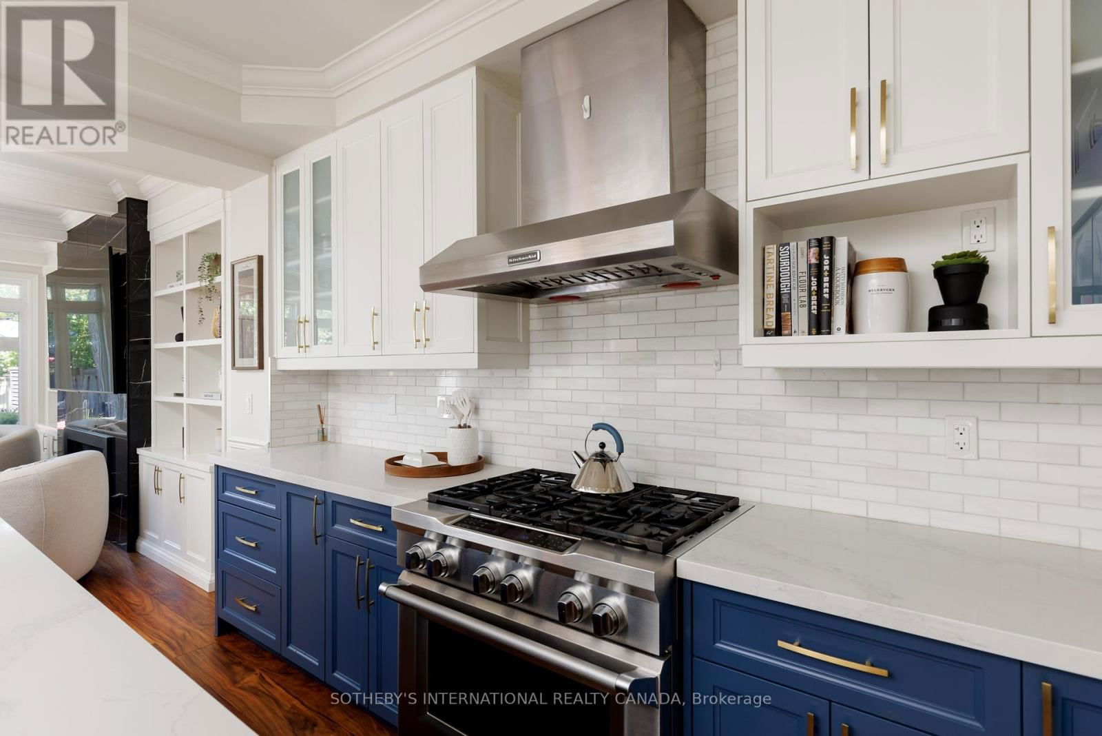 50B LABURNHAM AVENUE Image 19