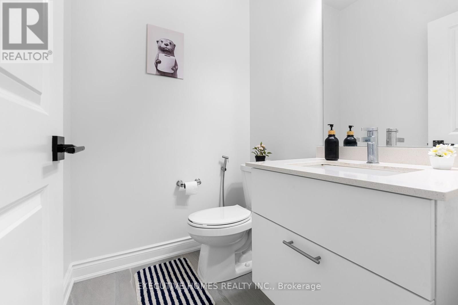 25 IXWORTH CIRCLE Image 21