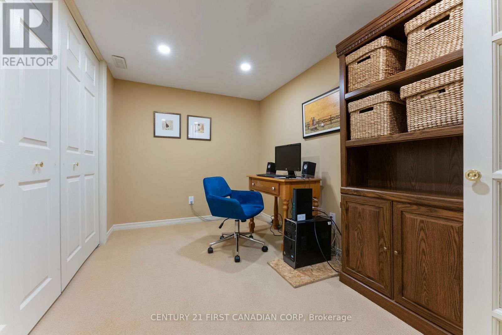 1224 NATHANIEL CRESCENT Image 27