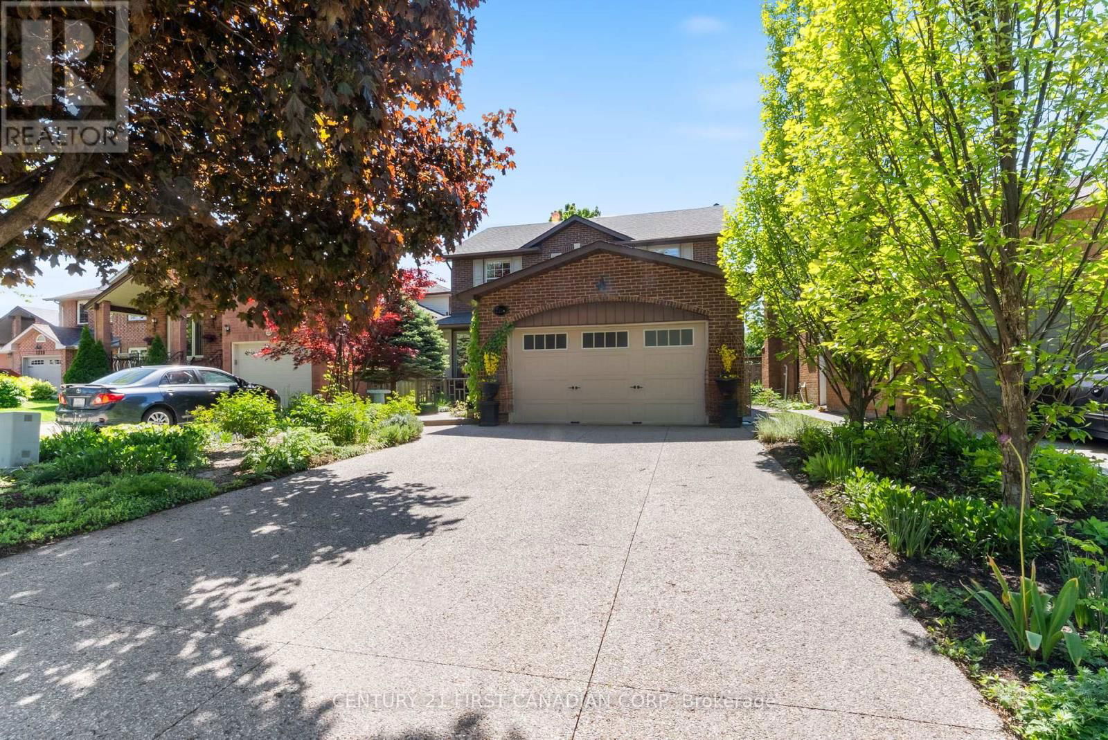 1224 NATHANIEL CRESCENT Image 36