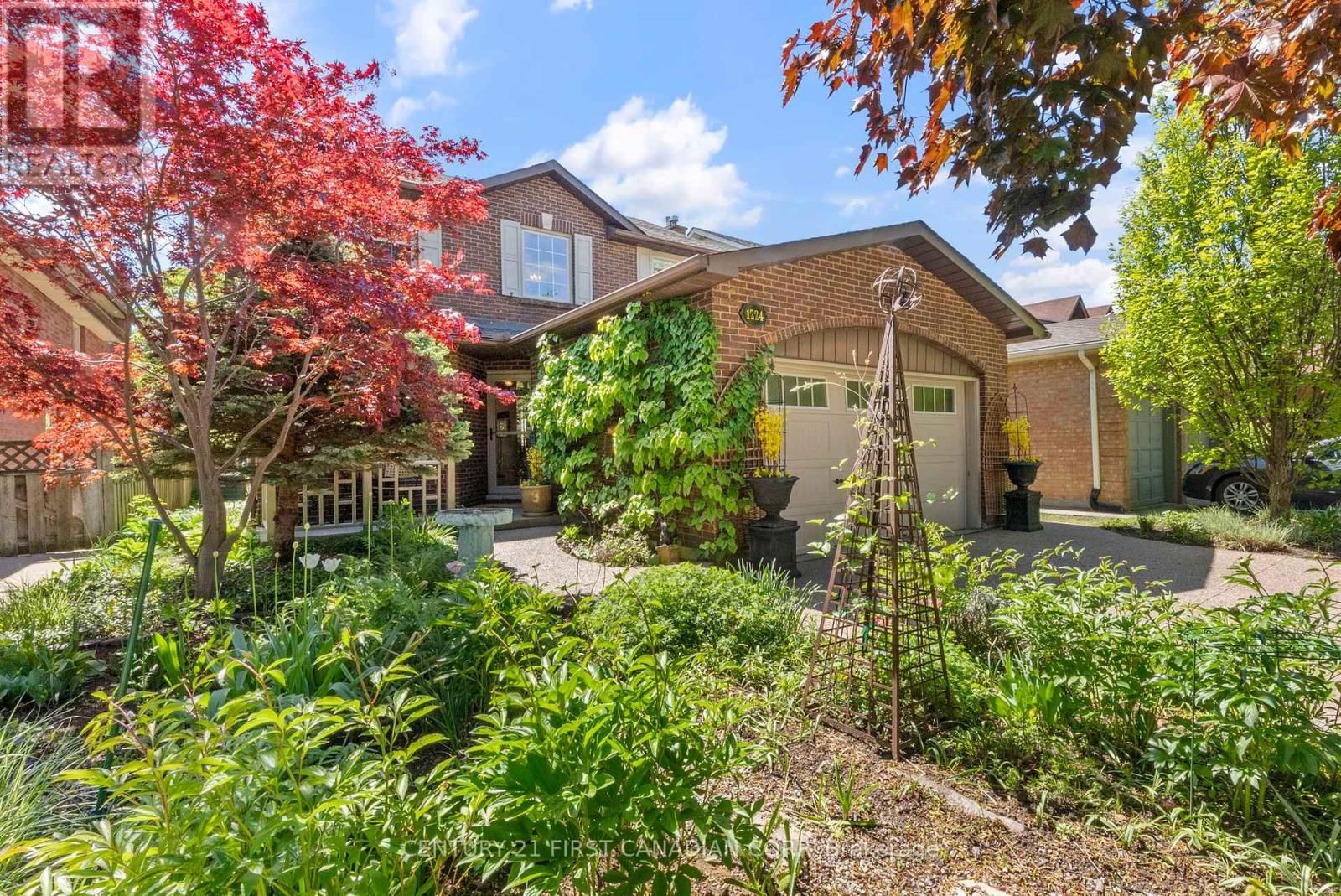 1224 NATHANIEL CRESCENT Image 40