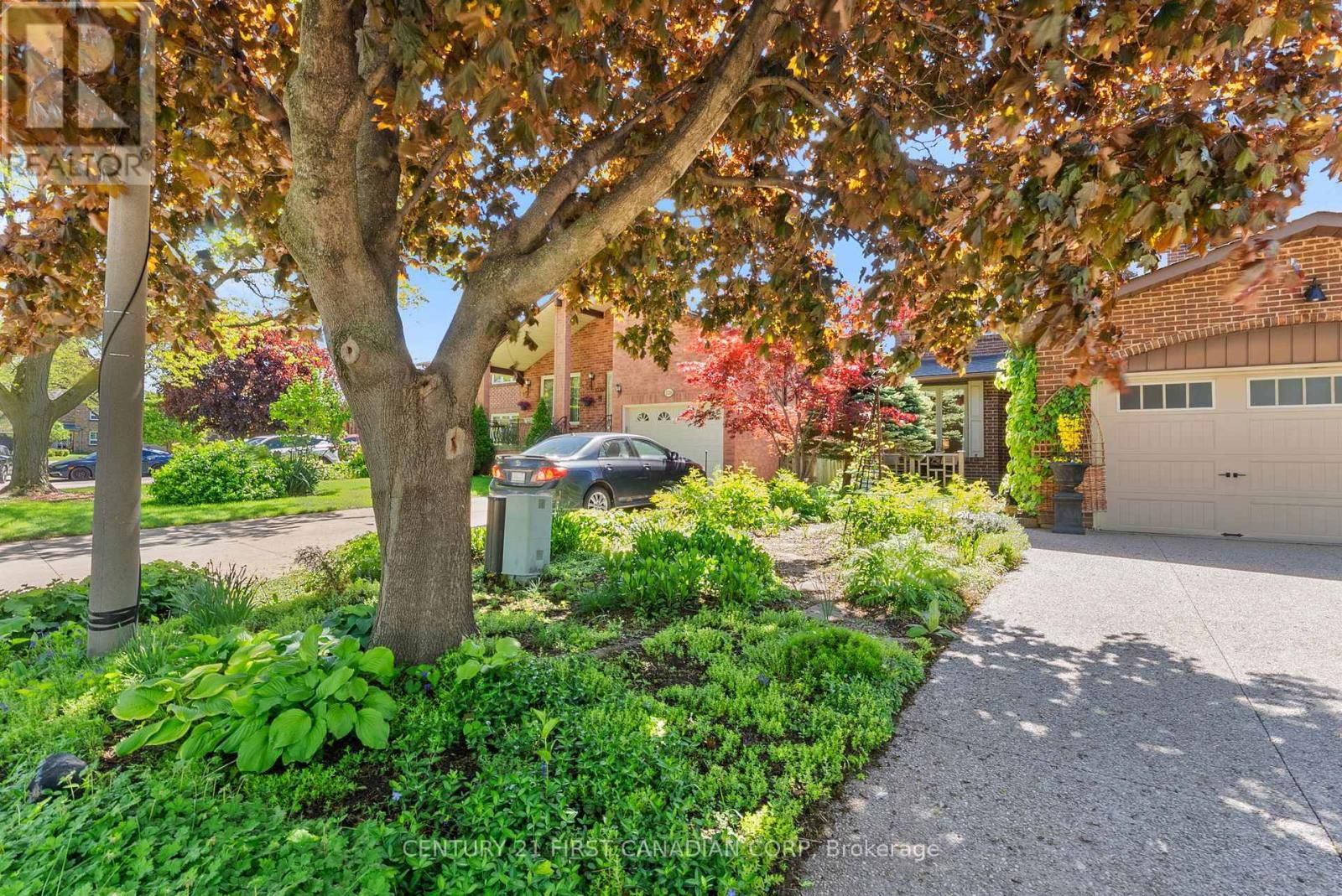 1224 NATHANIEL CRESCENT Image 41
