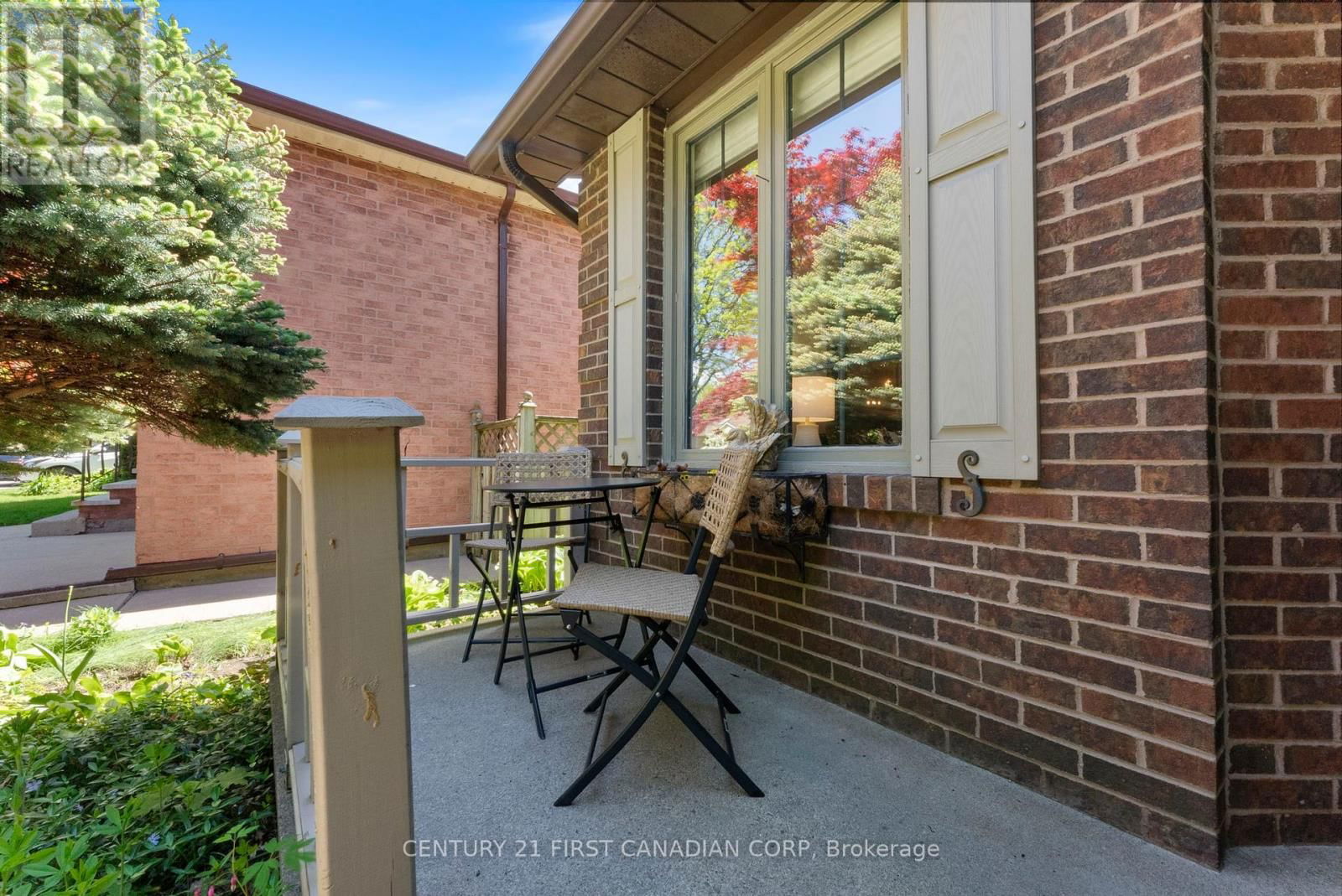 1224 NATHANIEL CRESCENT Image 42