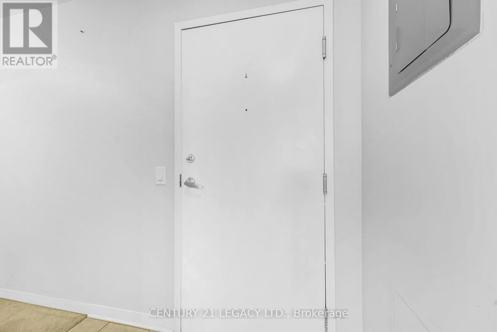 1307 - 8 DAYSPRING CIRCLE Image 27
