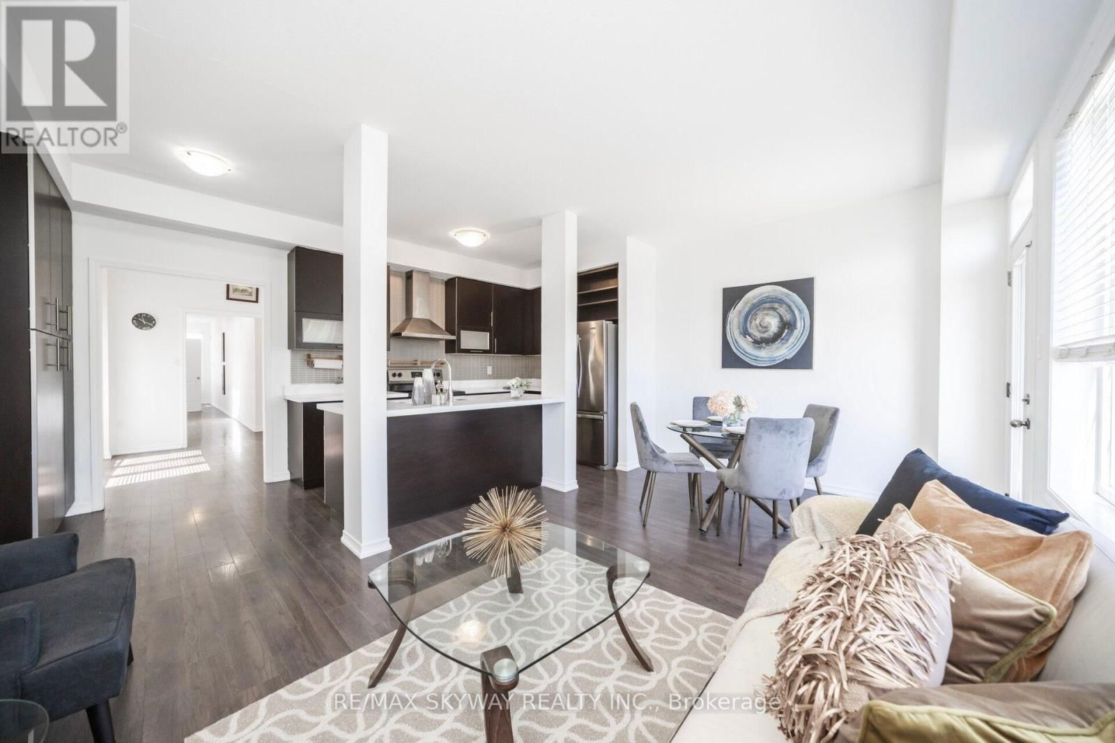 22 EDSEL ROAD Image 14