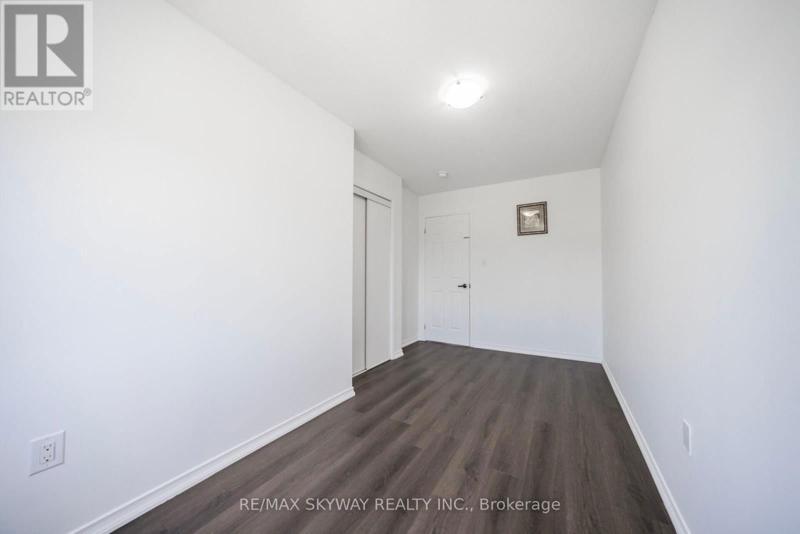 22 EDSEL ROAD Image 27