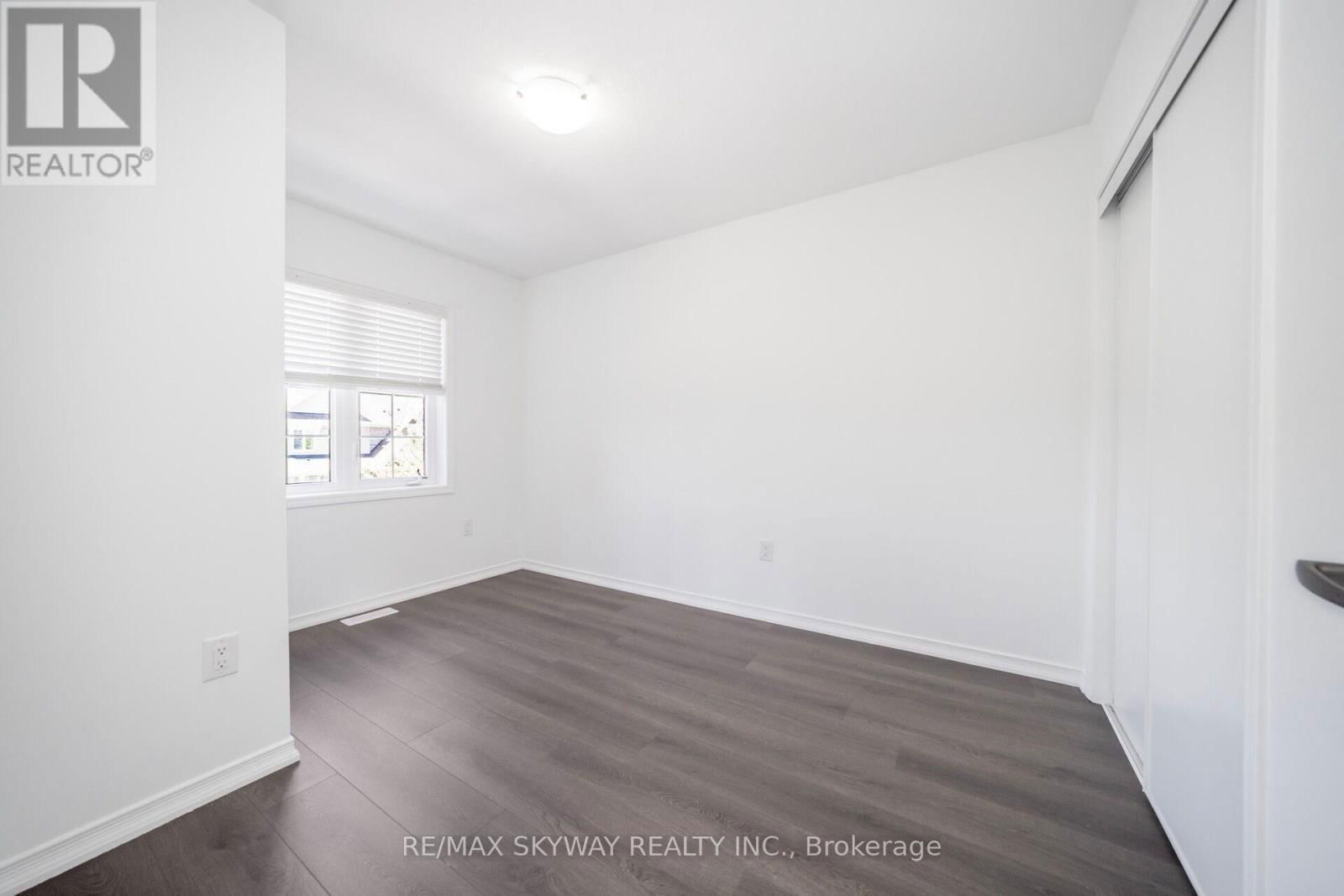 22 EDSEL ROAD Image 28
