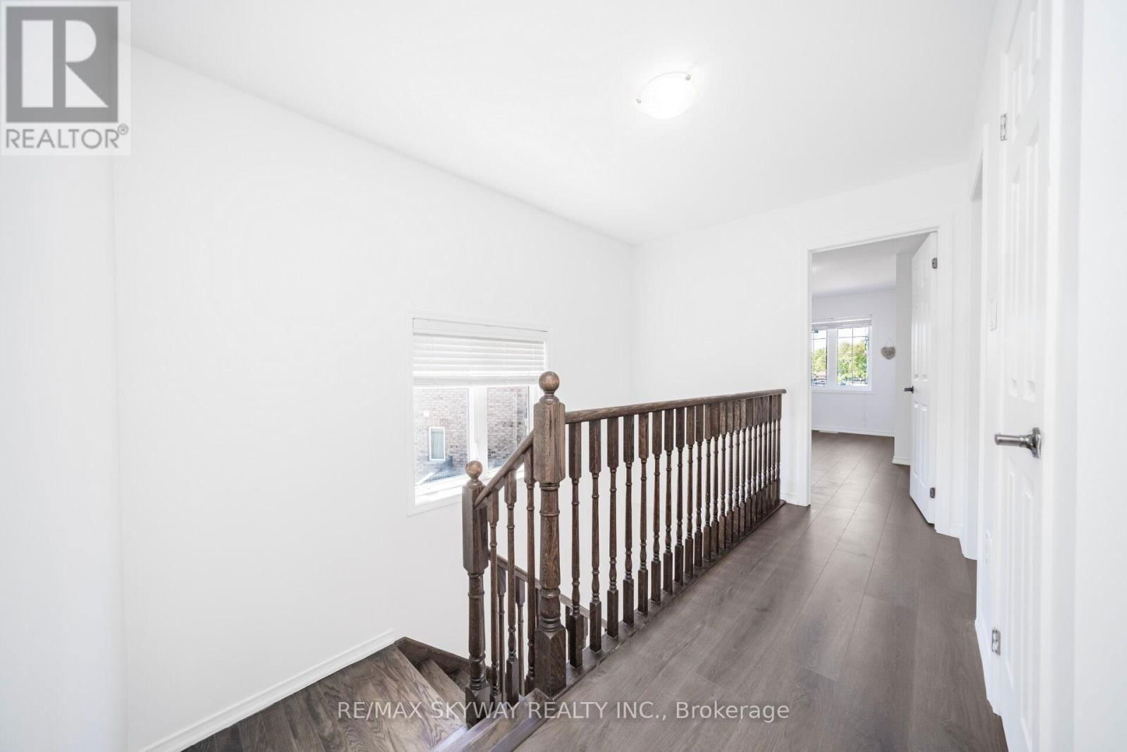 22 EDSEL ROAD Image 40