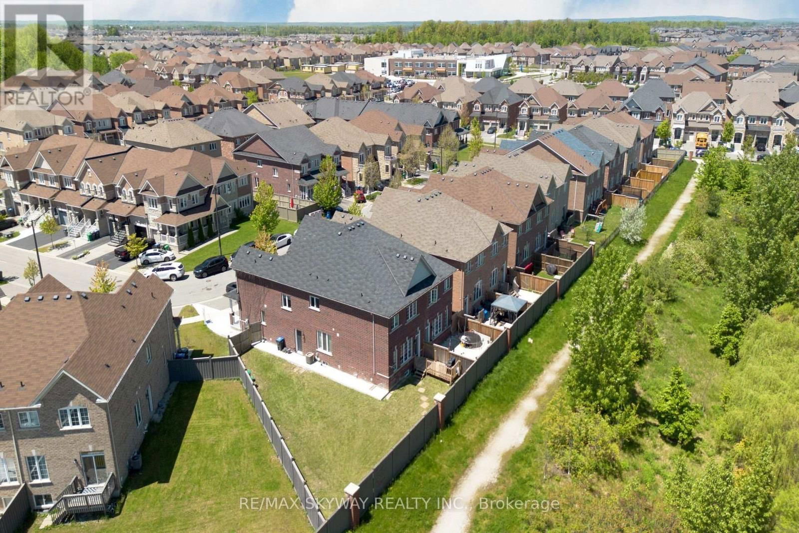 22 EDSEL ROAD Image 45