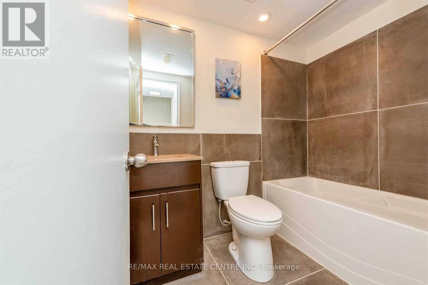 10 STALBRIDGE AVENUE Image 44