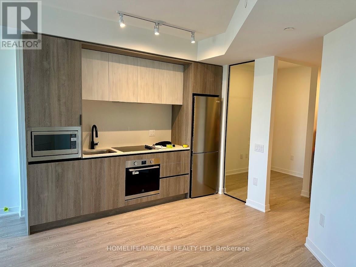 401 - 2495 EGLINTON AVENUE Image 4