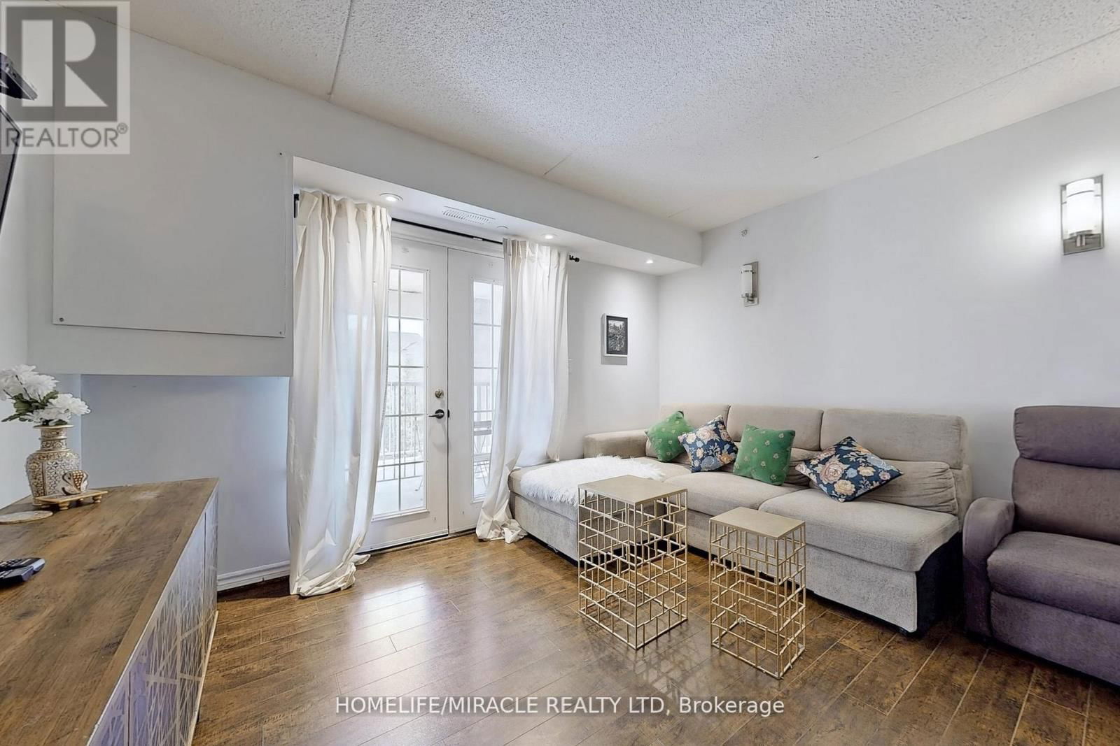 306 - 1440 BISHOPS GATE Image 12