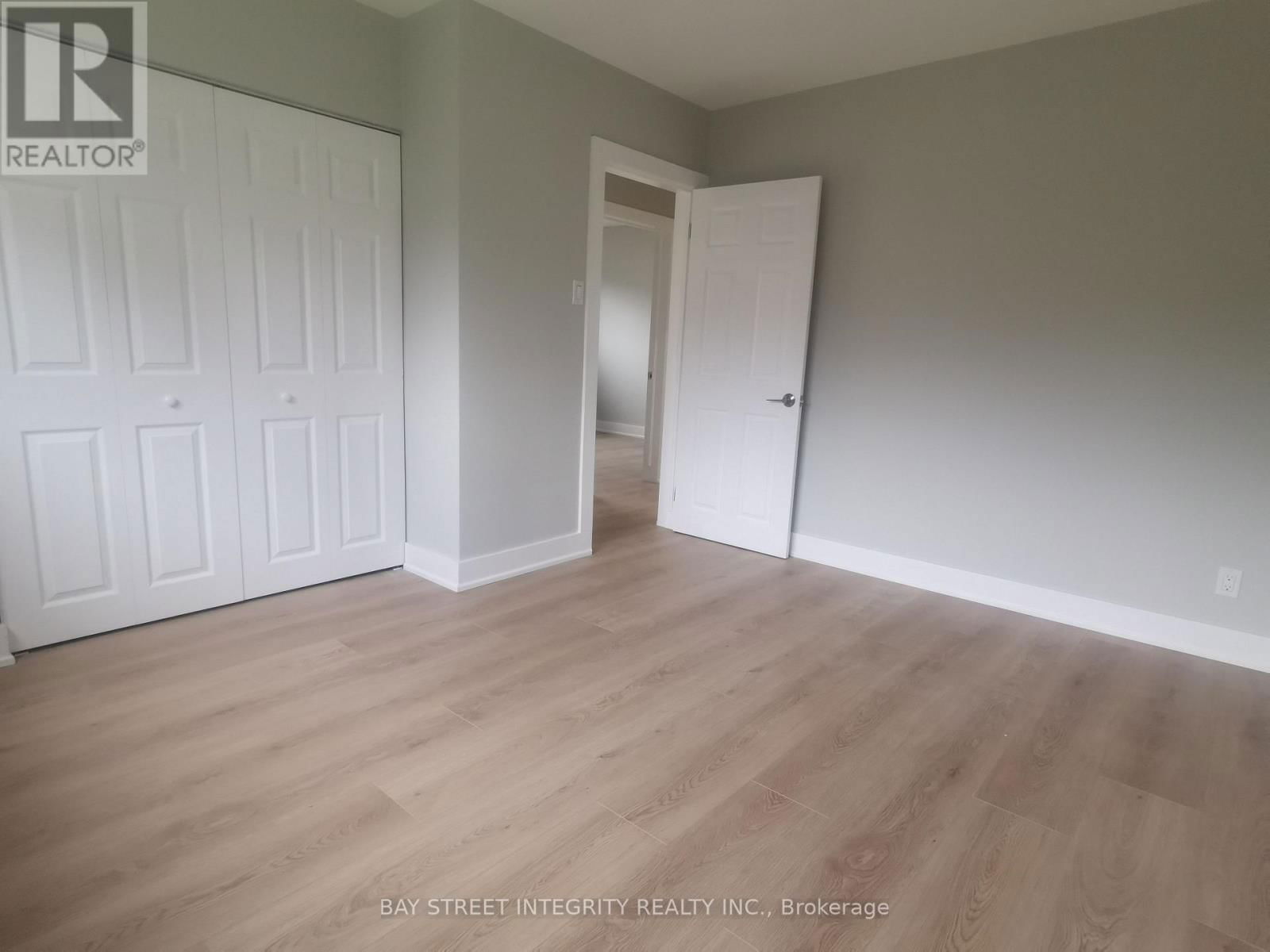 3527 REXWAY DRIVE Image 13