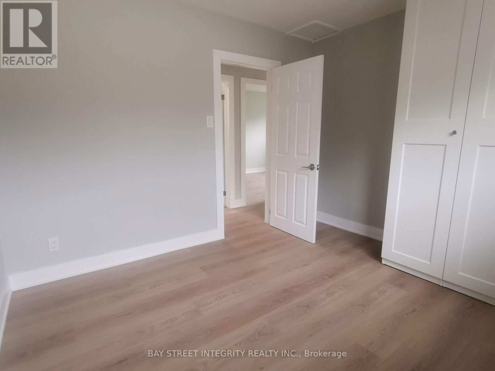 3527 REXWAY DRIVE Image 15