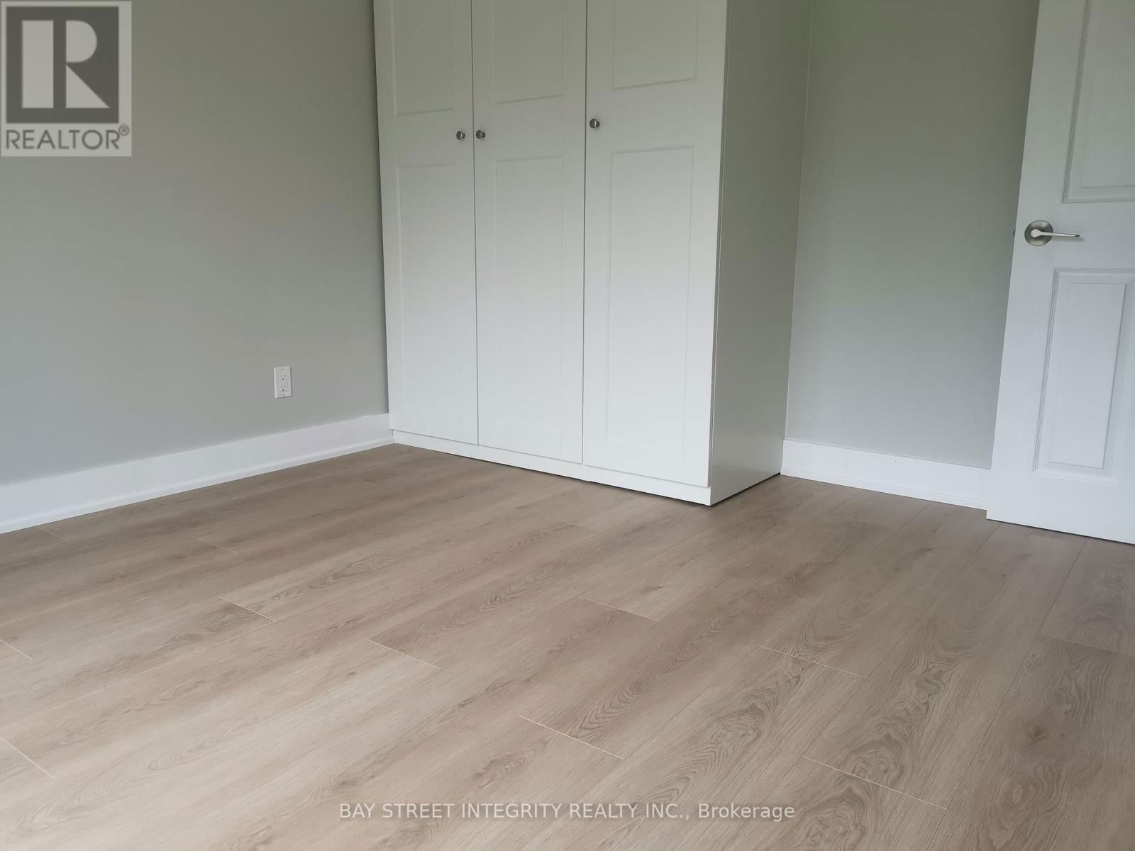 3527 REXWAY DRIVE Image 18