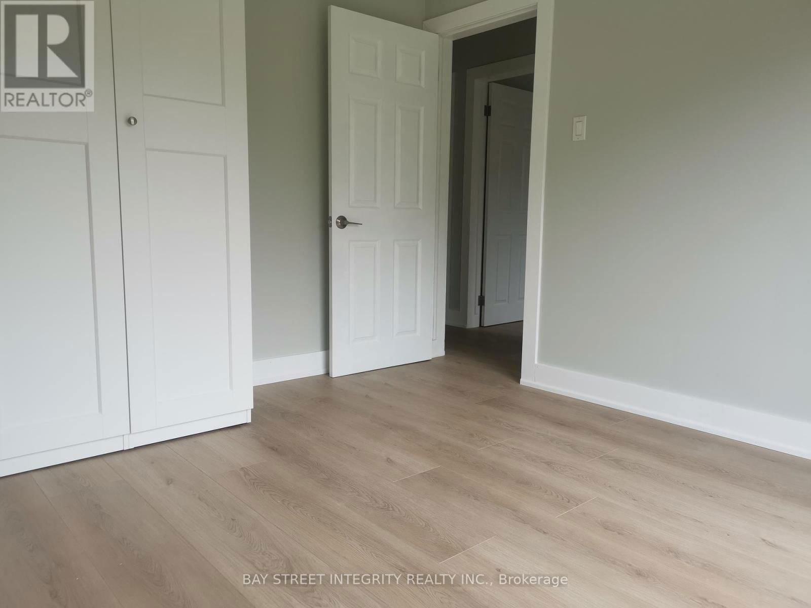 3527 REXWAY DRIVE Image 19