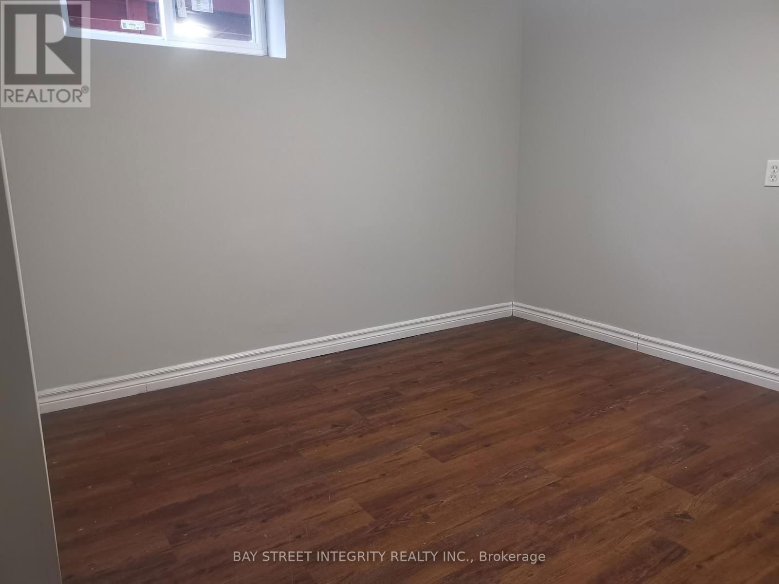 3527 REXWAY DRIVE Image 21