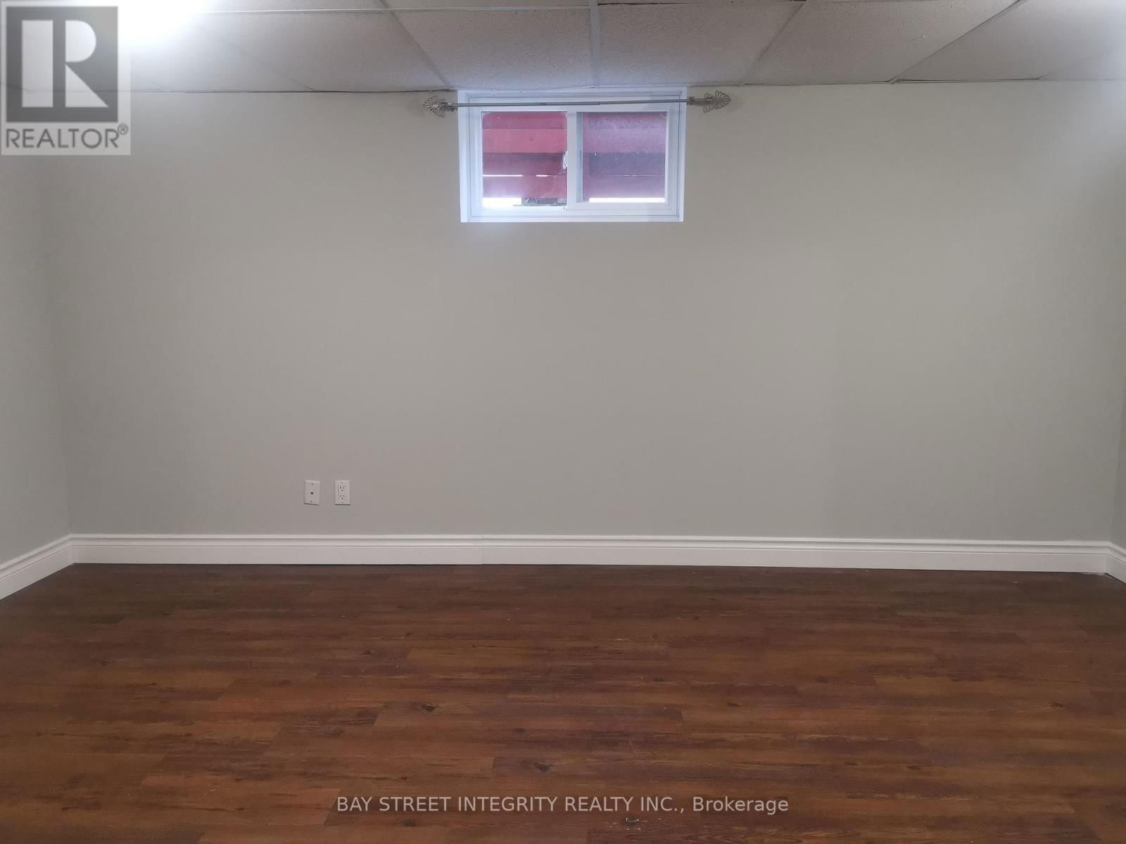 3527 REXWAY DRIVE Image 23