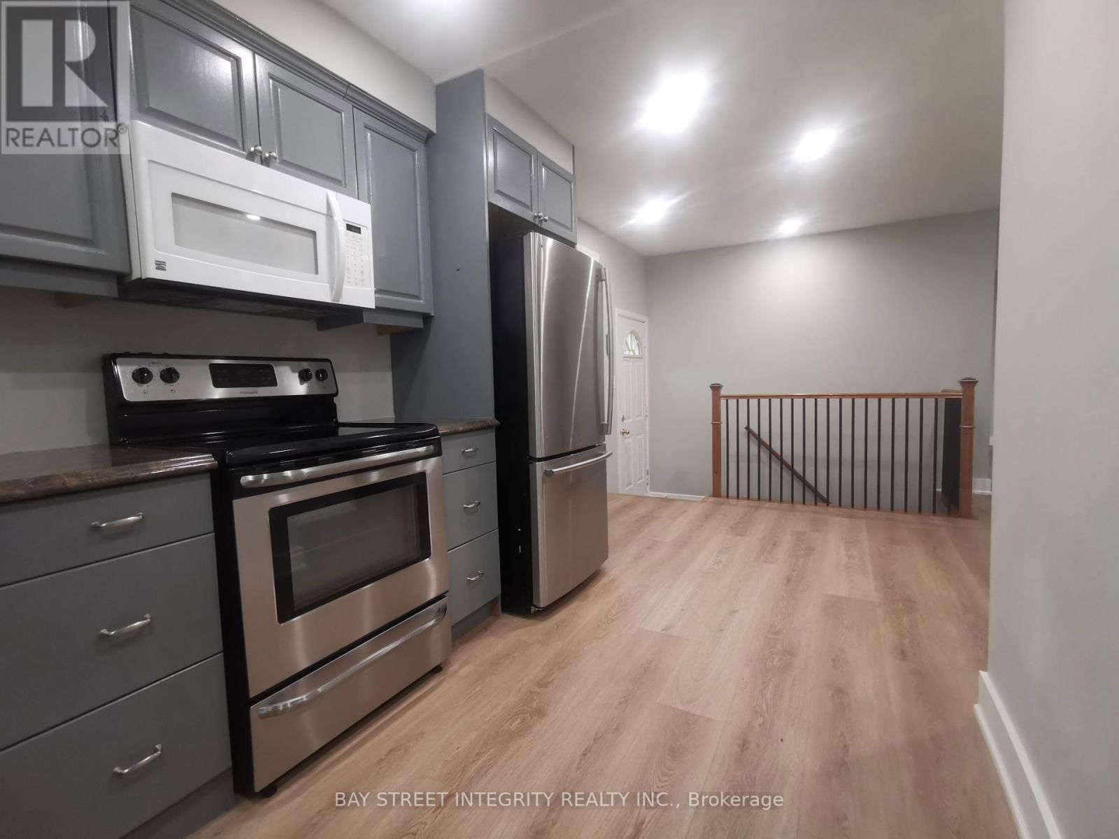 3527 REXWAY DRIVE Image 7