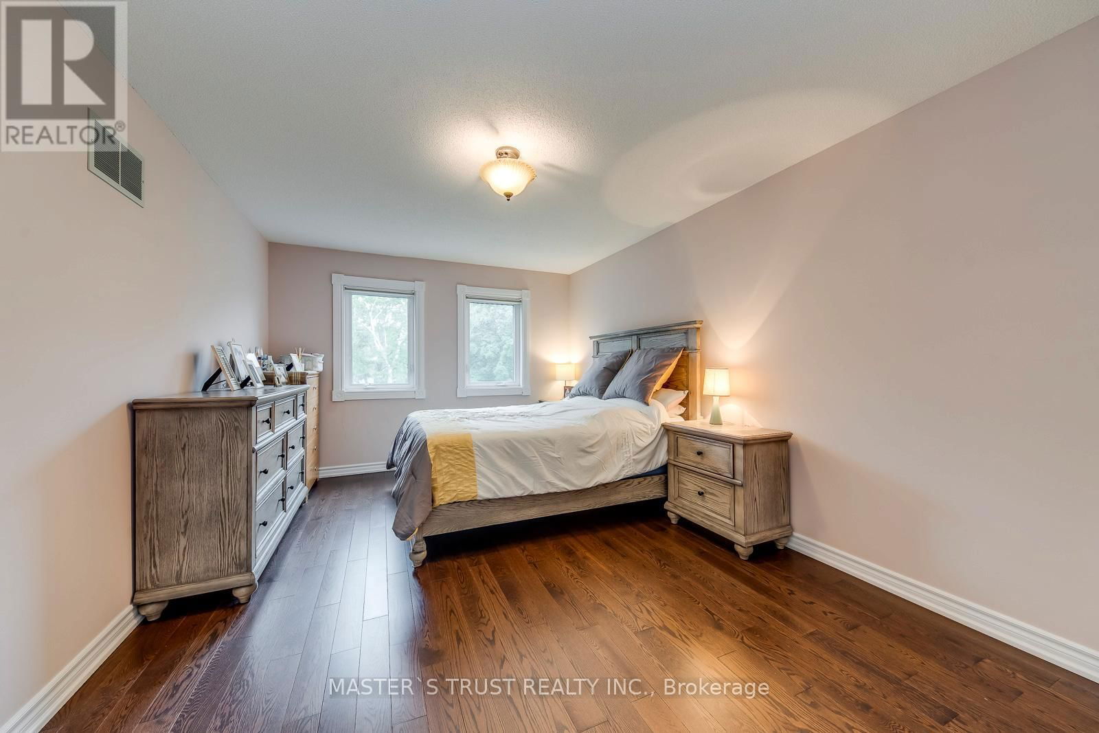 5428 EDENCROFT CRESCENT Image 25