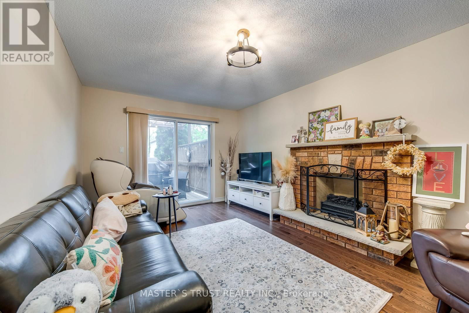 5428 EDENCROFT CRESCENT Image 9