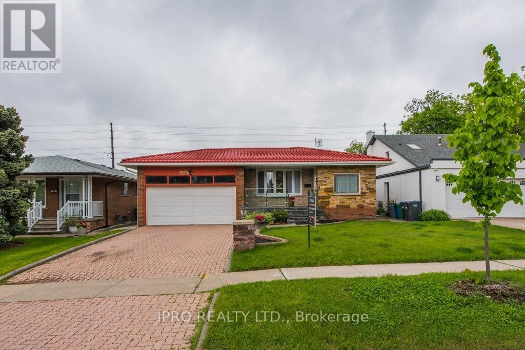 1239 SILVER SPEAR ROAD Image 2
