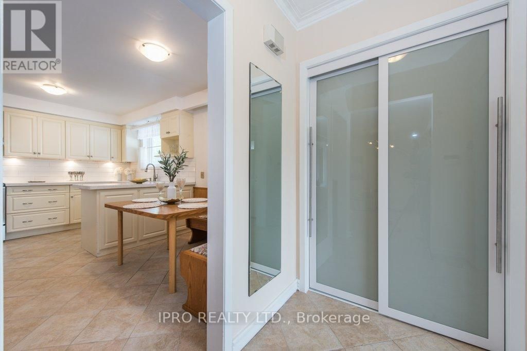 1239 SILVER SPEAR ROAD Image 9