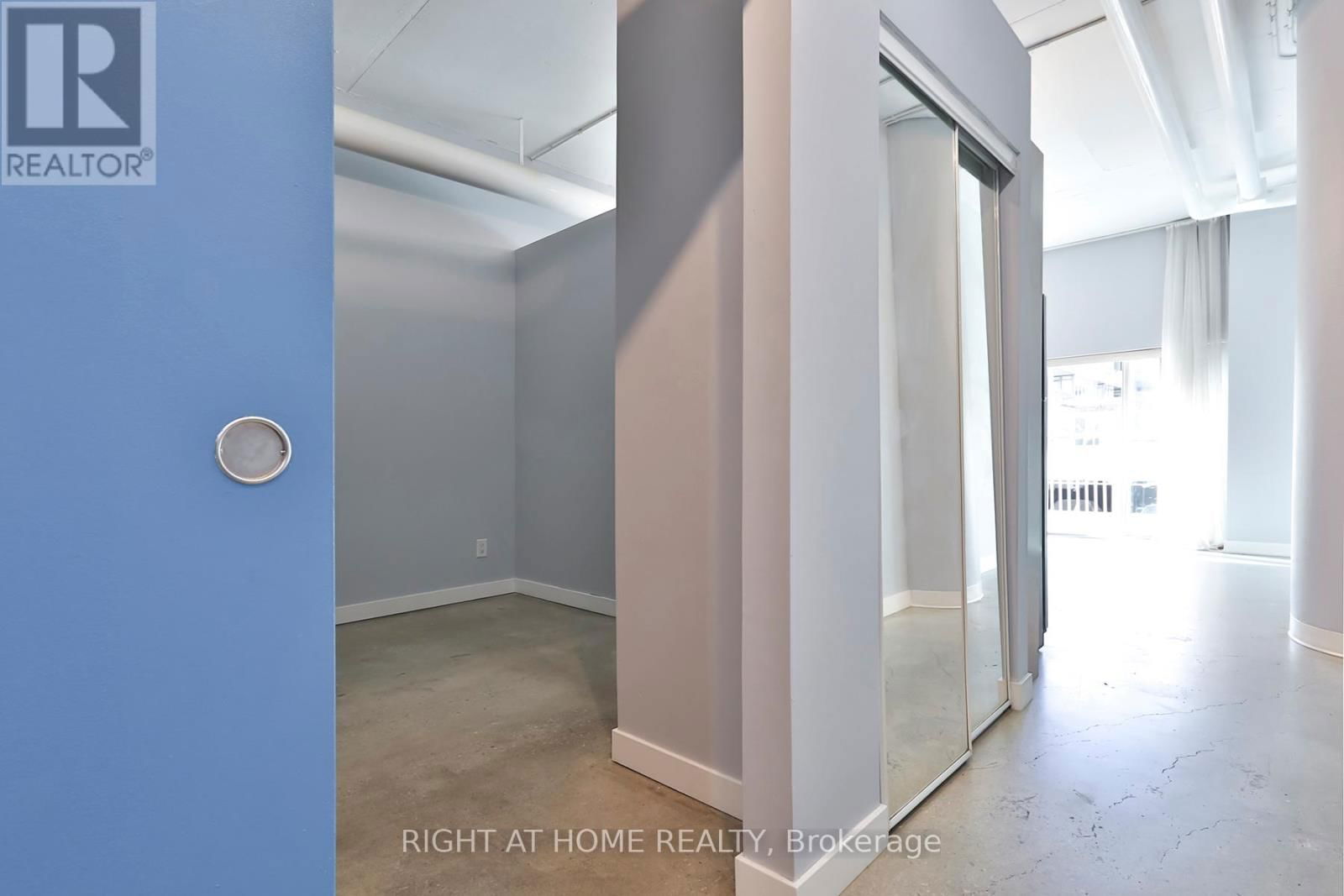 313 - 2 FIELDWAY ROAD Image 15