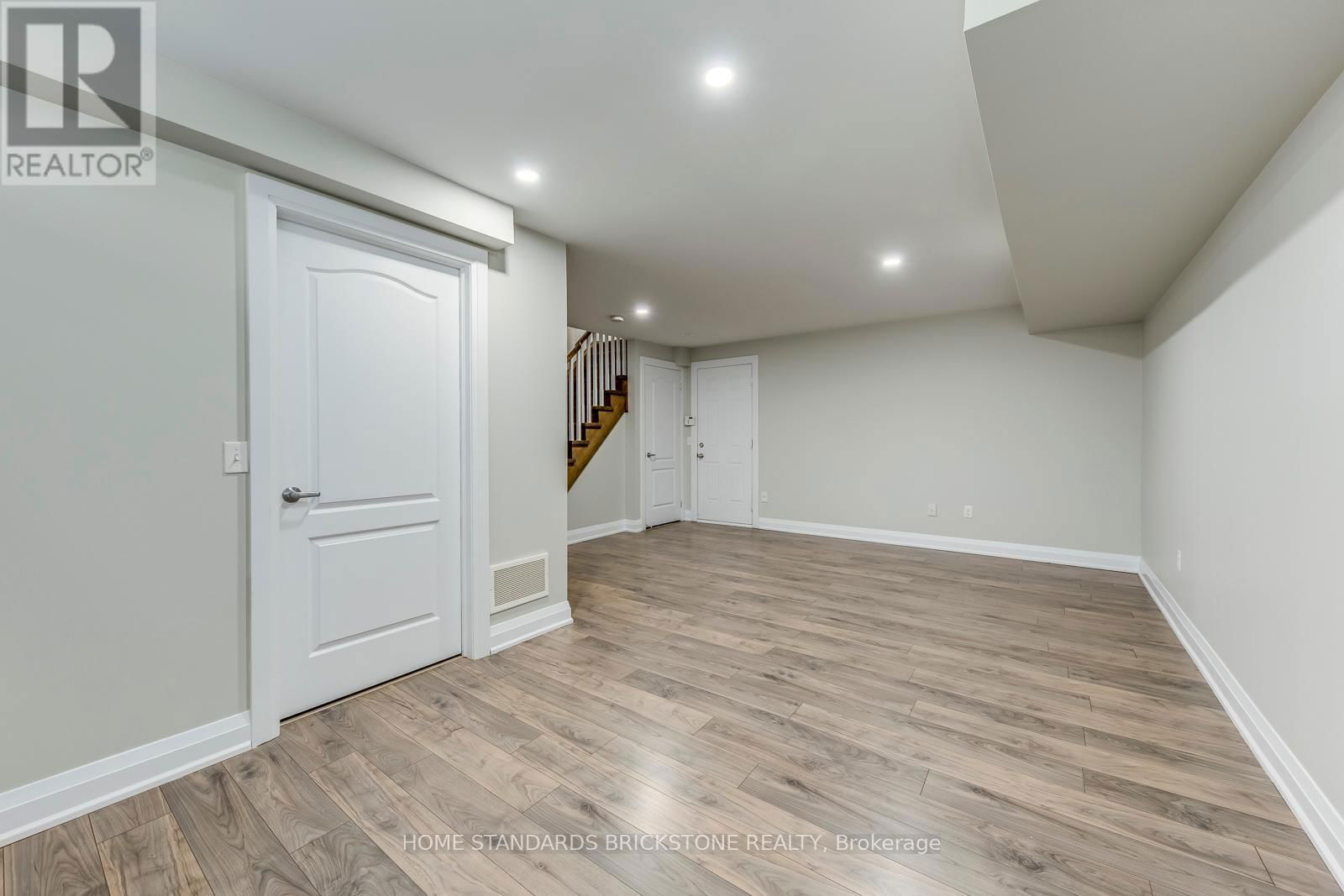 18 - 2460 PRINCE MICHAEL DRIVE Image 13