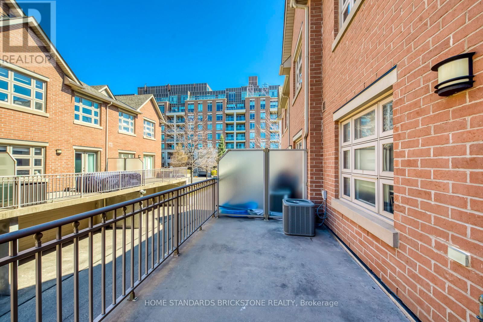 18 - 2460 PRINCE MICHAEL DRIVE Image 20